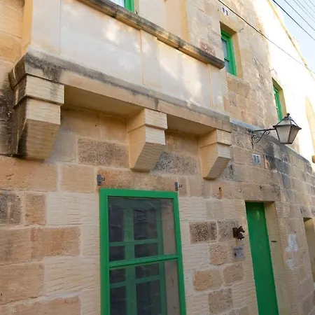 Prickly Pear Holiday No. 3 Tatil Evi